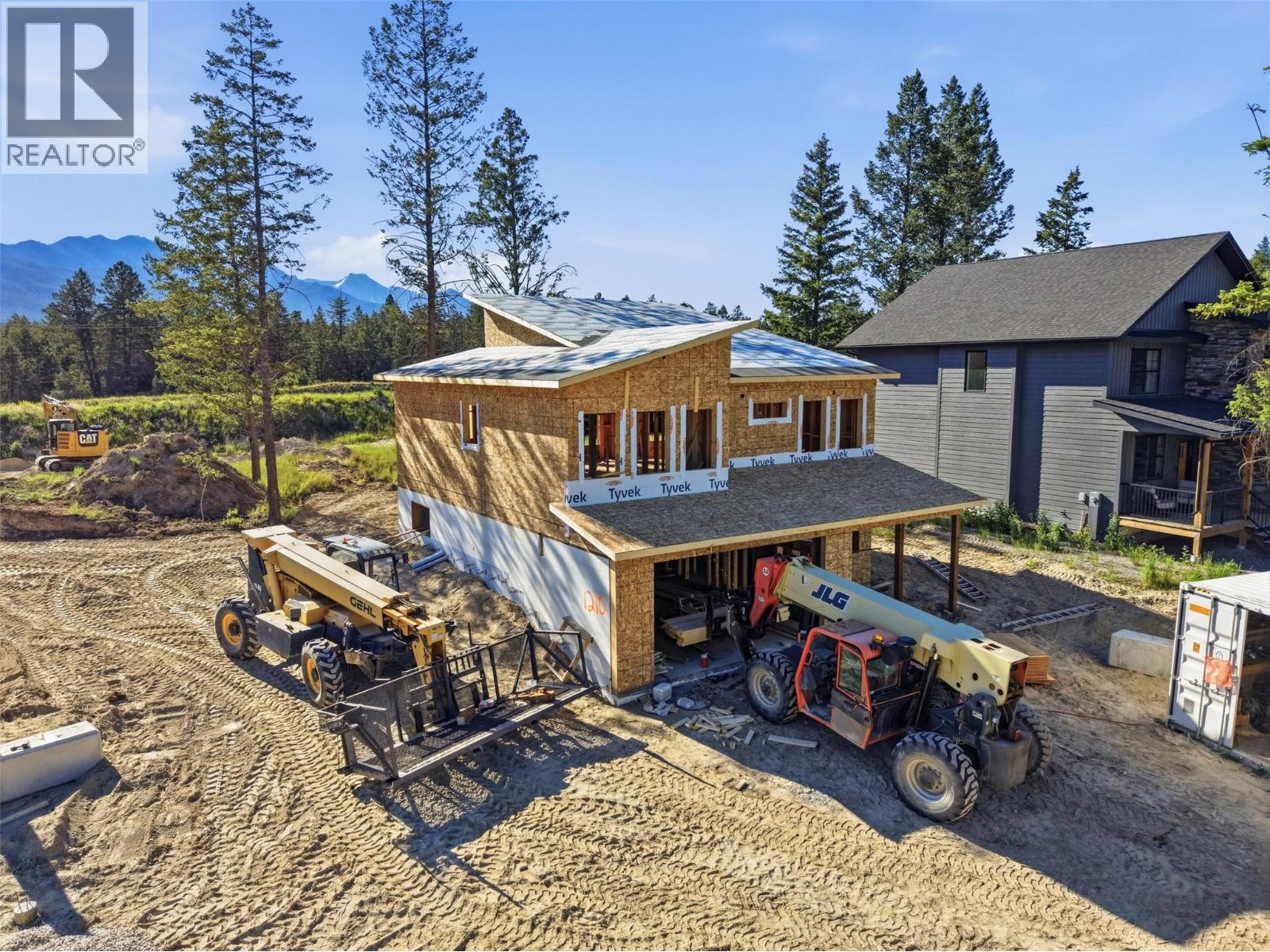 1208 Swansea Crescent - 10