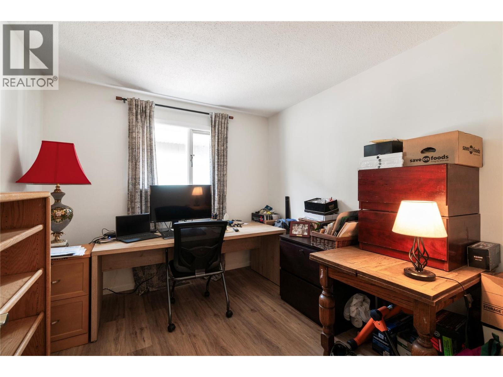 1961 16 Street NE - 24