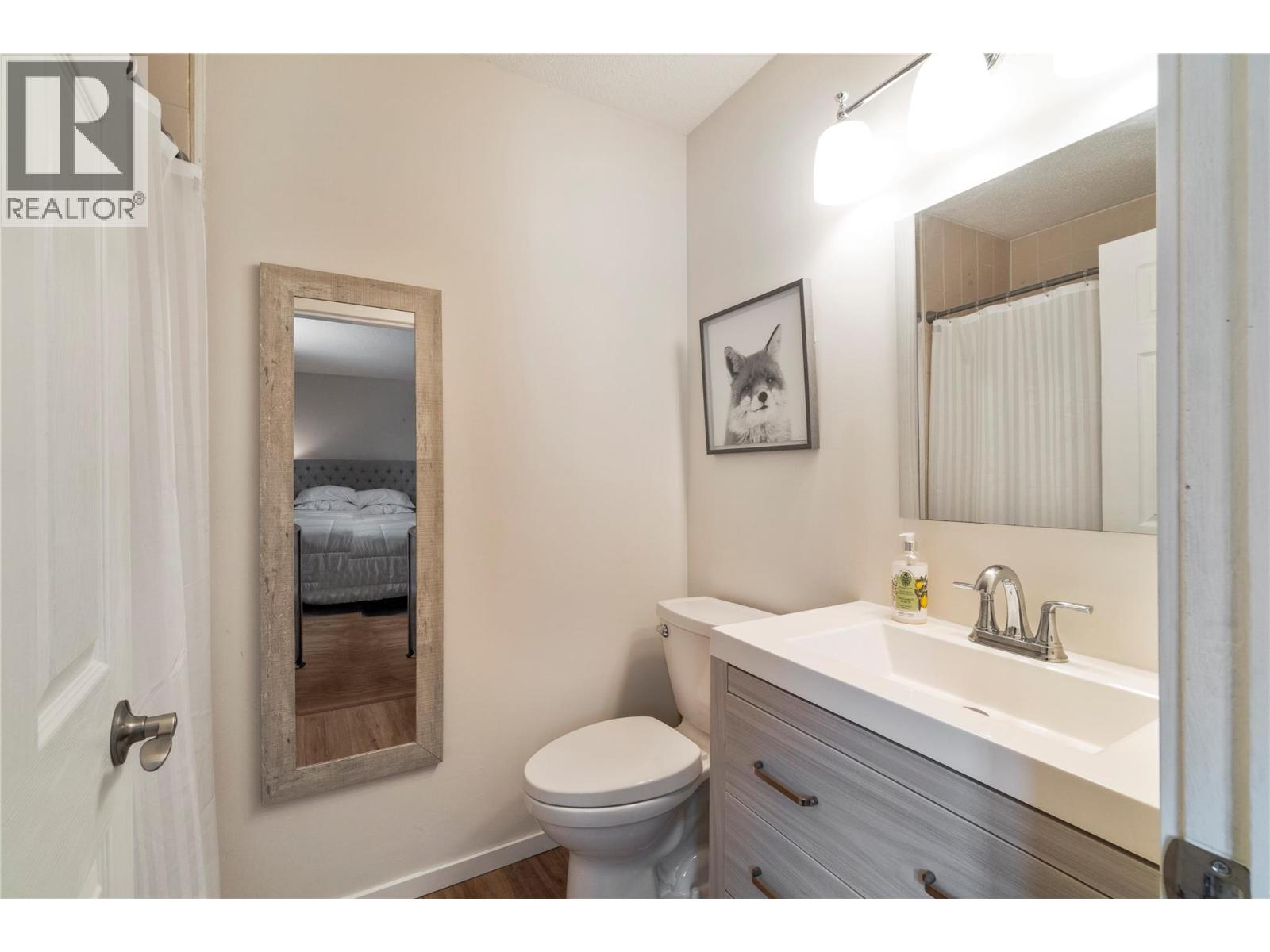 1961 16 Street NE - 23