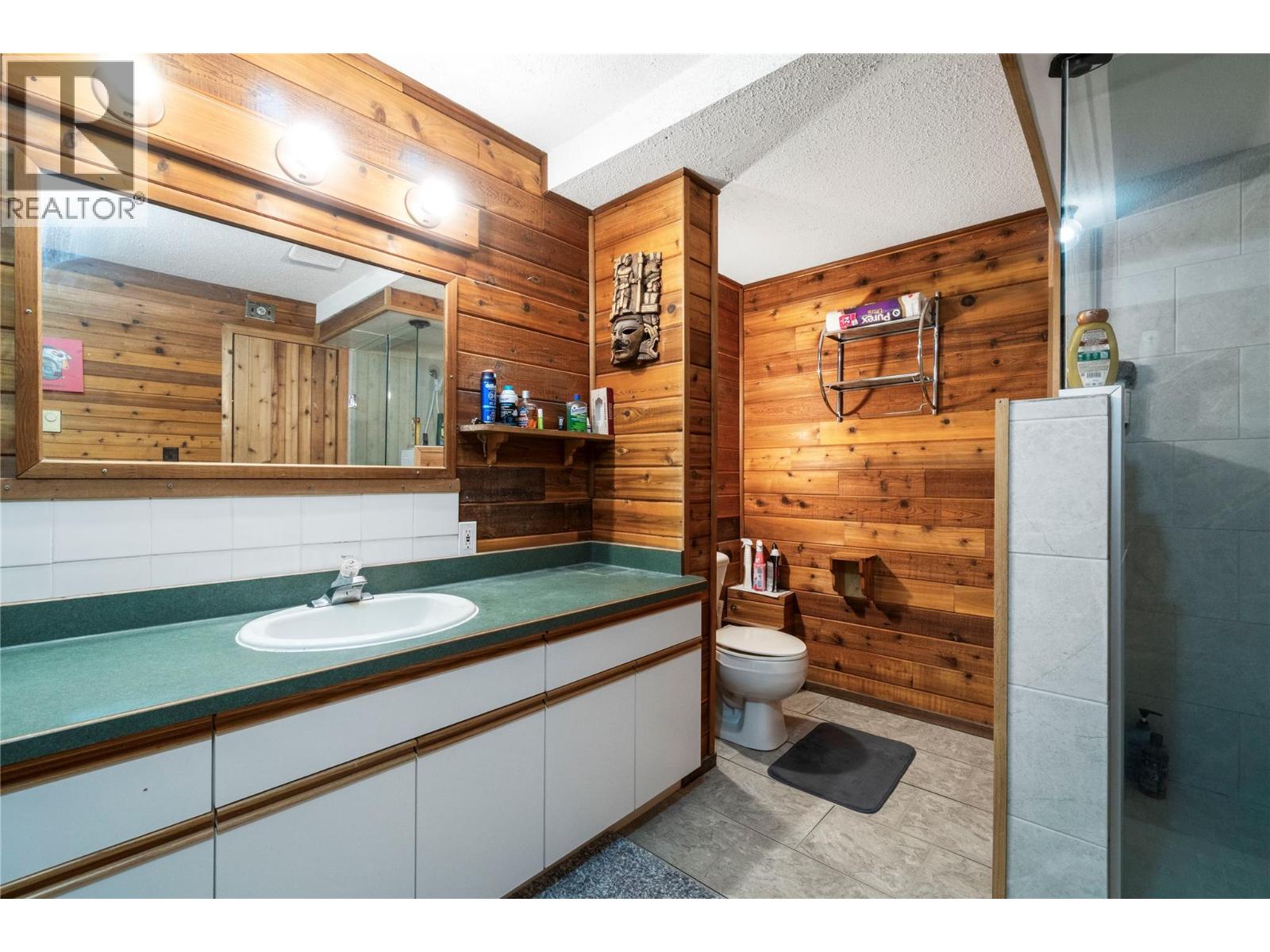 1961 16 Street NE - 37