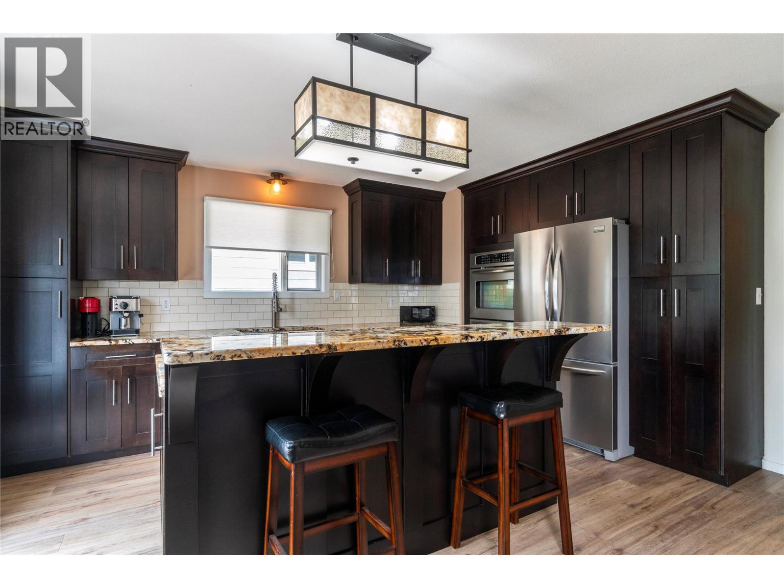 1961 16 Street NE - 8