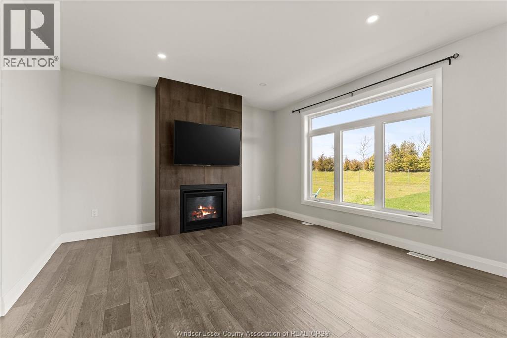 22 GREGORY AVENUE - 14