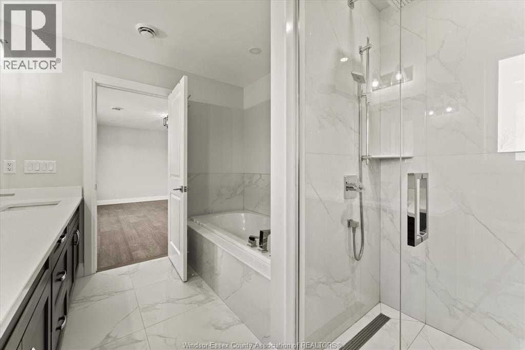 22 GREGORY AVENUE - 22