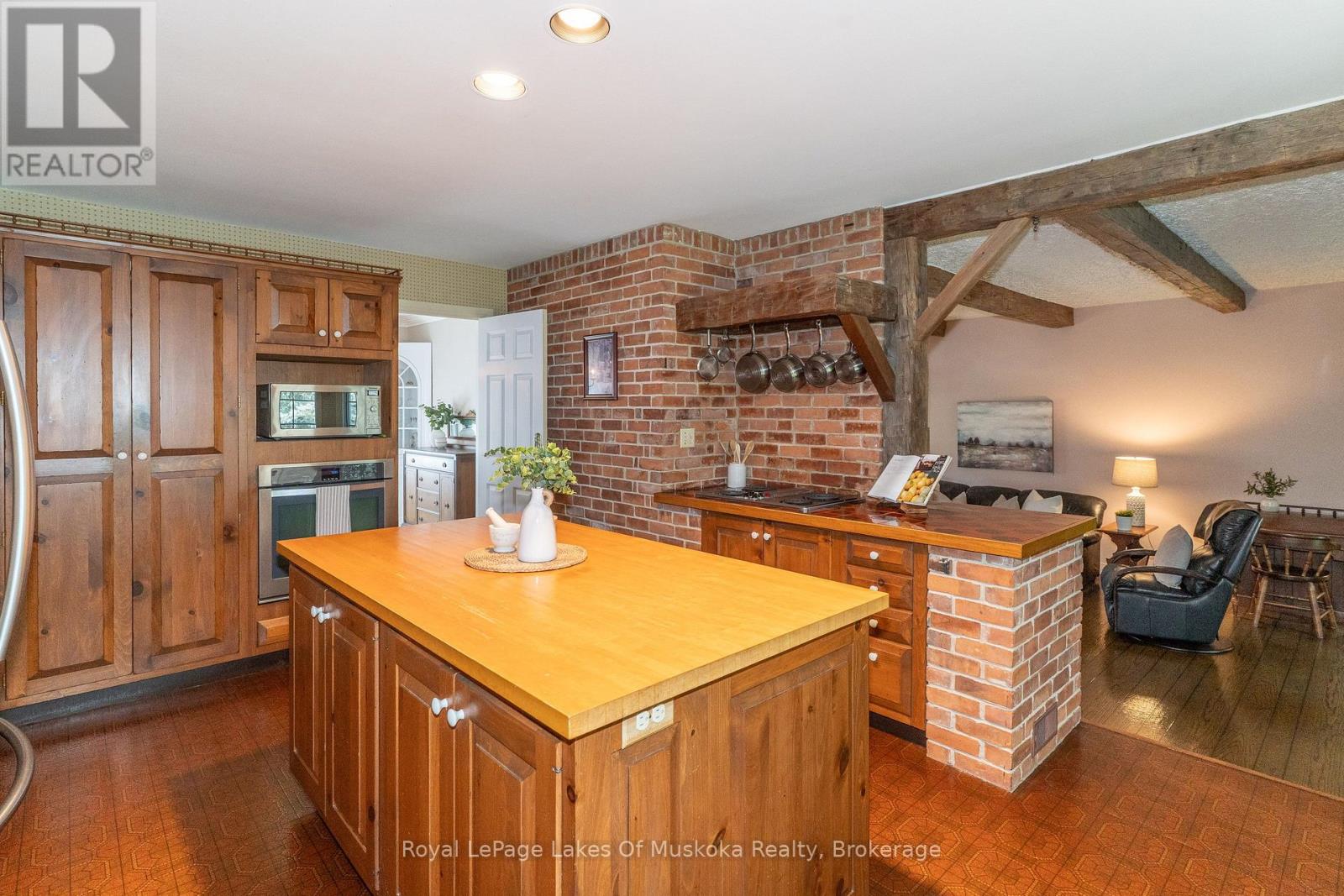 33 SOUTH MUSKOKA DRIVE - 14