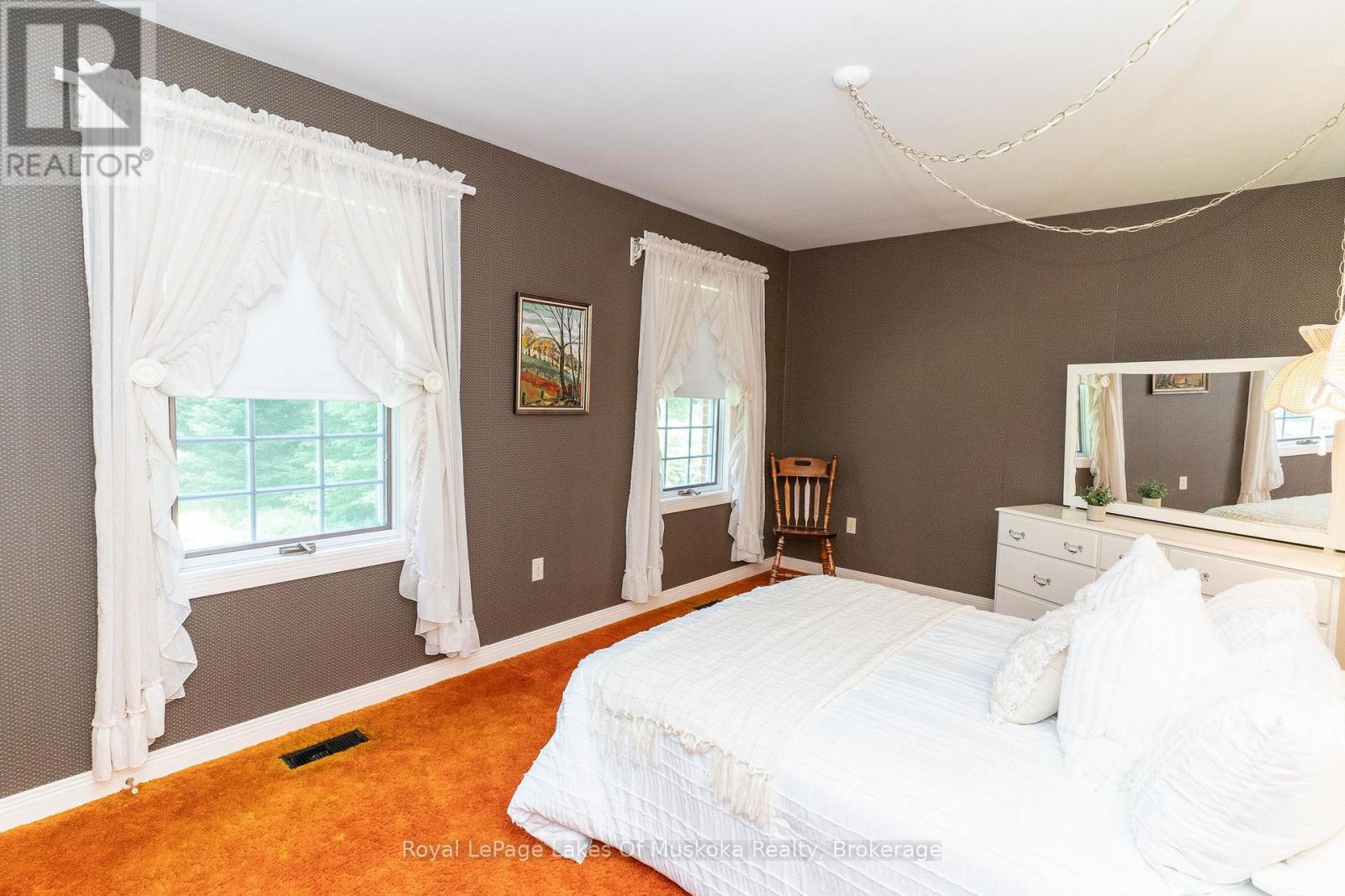 33 SOUTH MUSKOKA DRIVE - 18