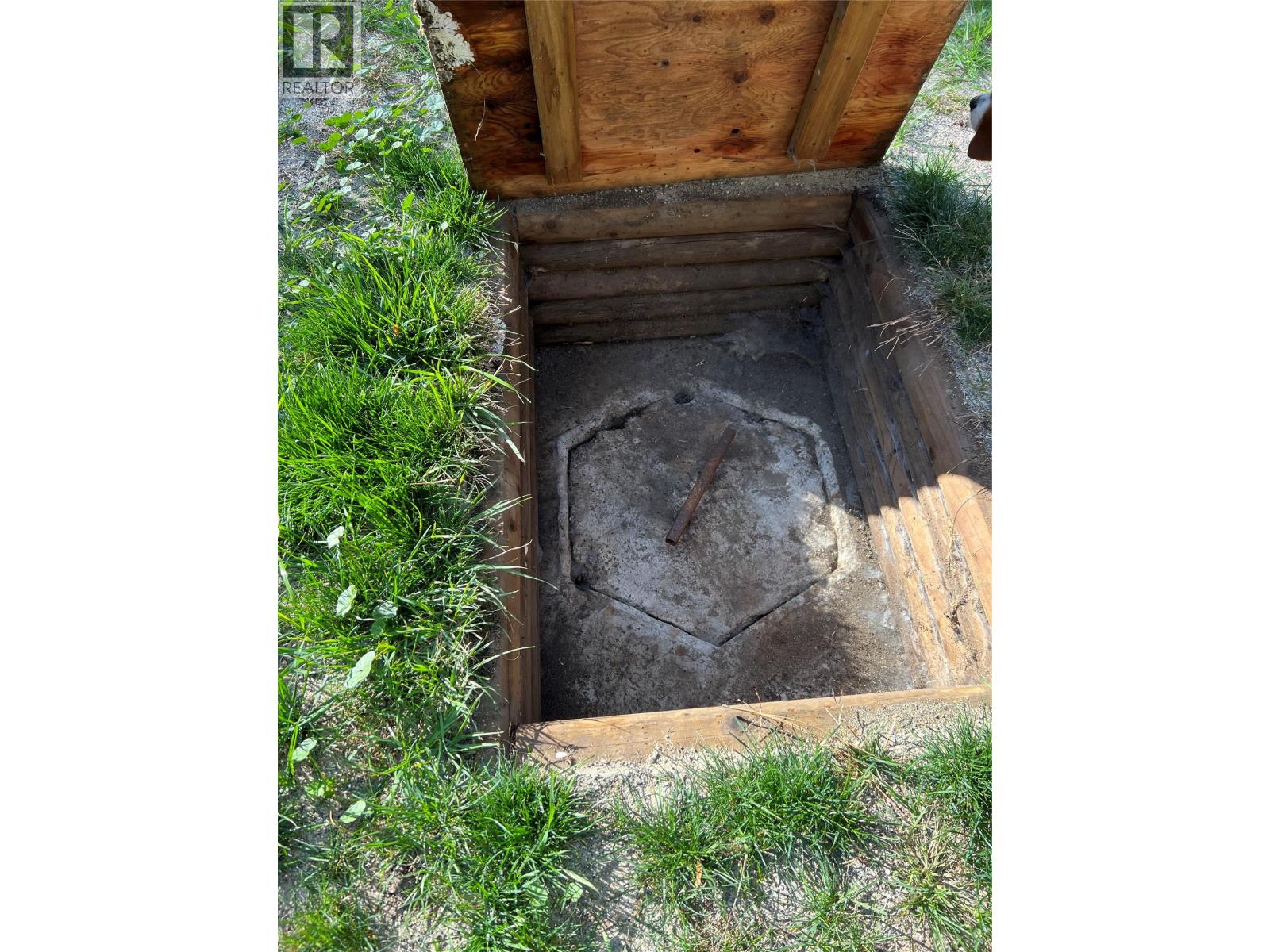 5615 East Vernon Road - Image 66