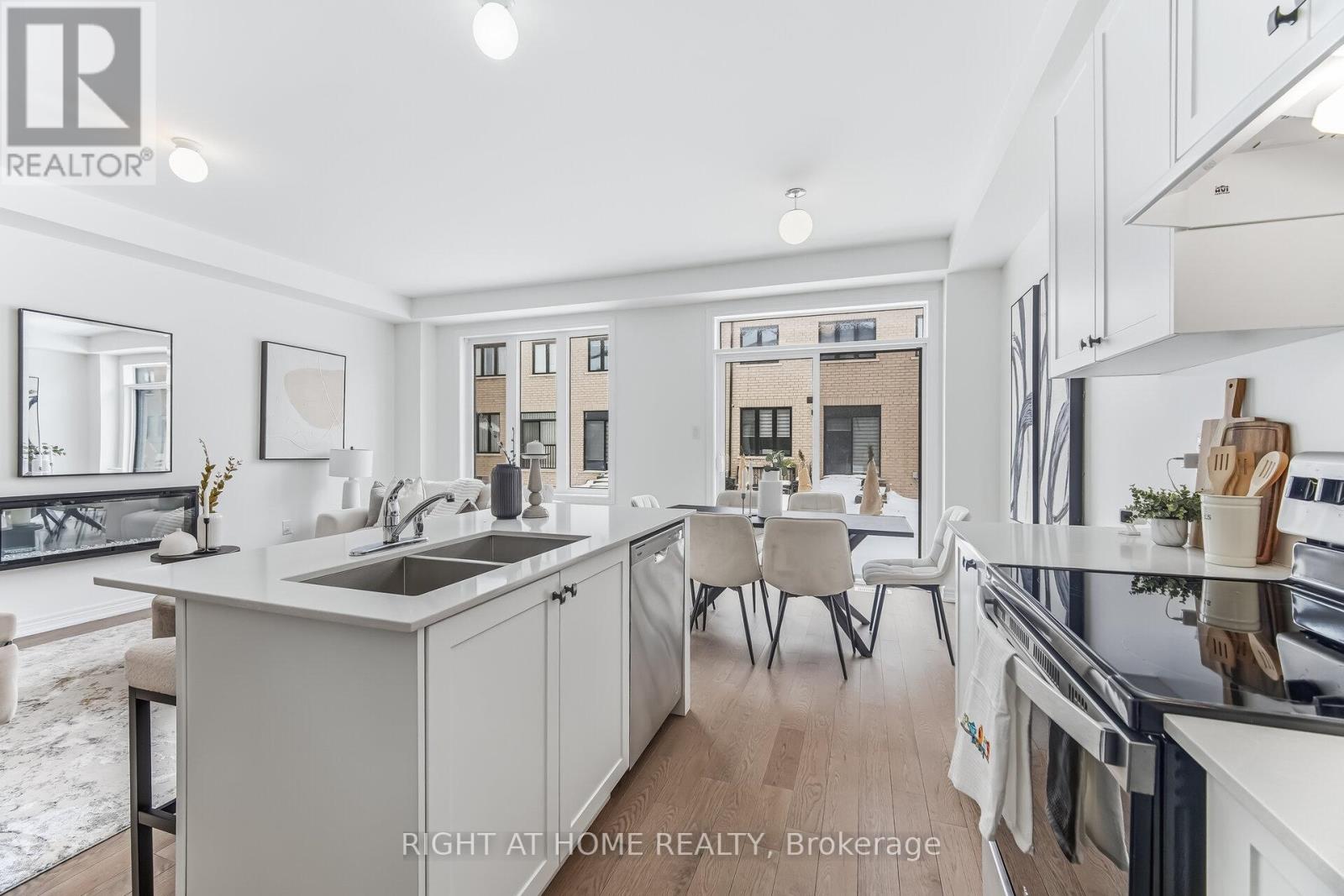 77 SINGHAMPTON ROAD - 11