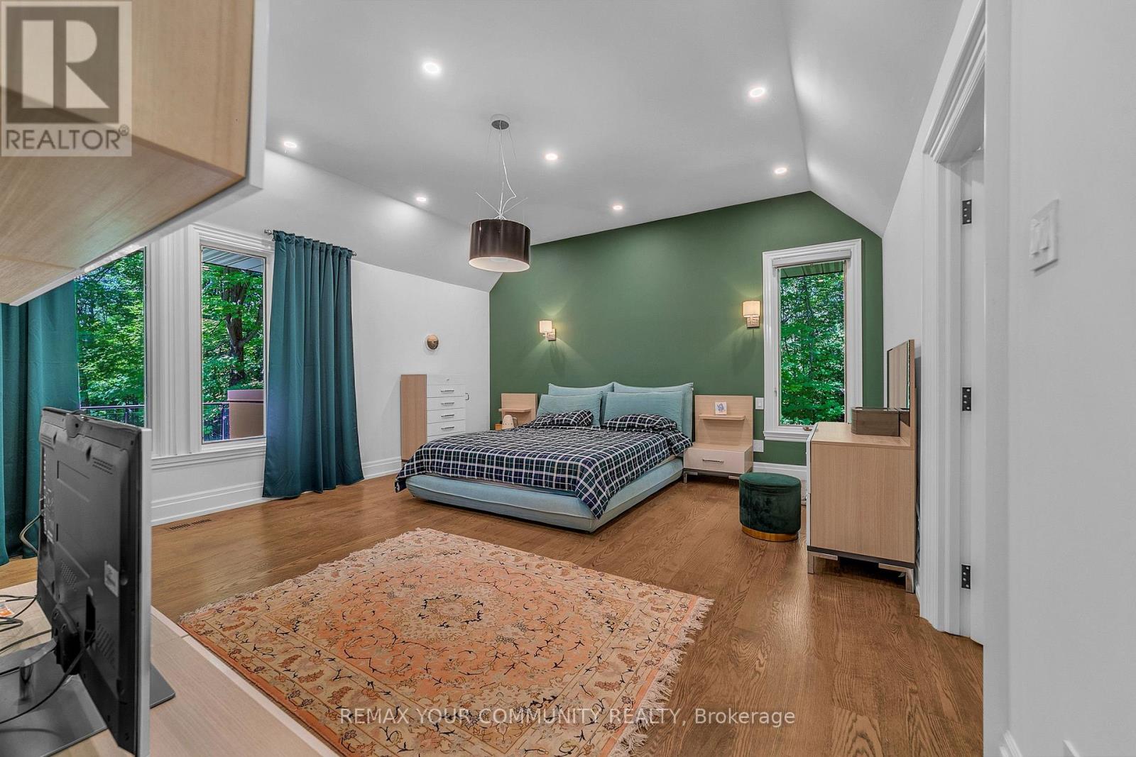 76 TRAILWOOD CRESCENT - Image 28