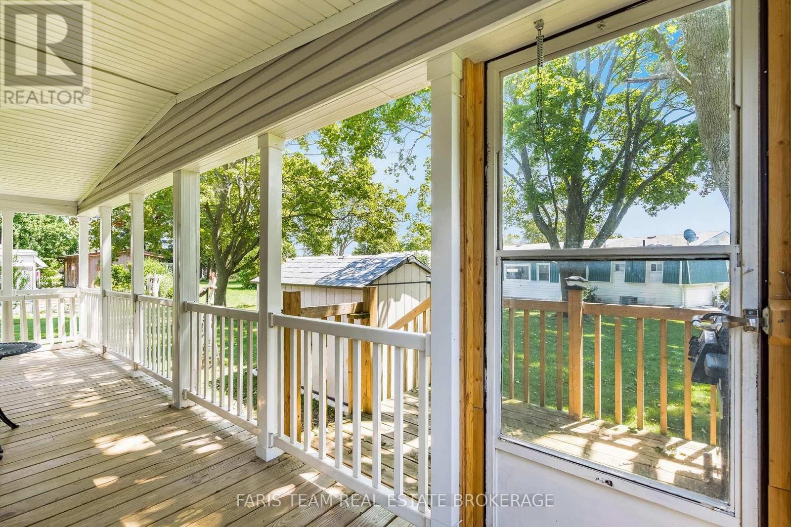 37 HAWTHORNE DRIVE - 22