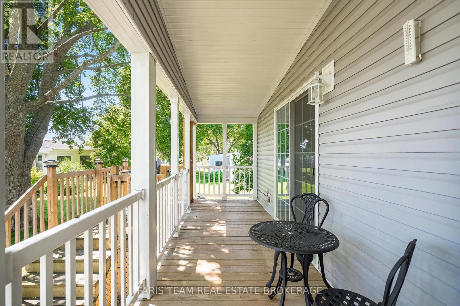 37 HAWTHORNE DRIVE - 23
