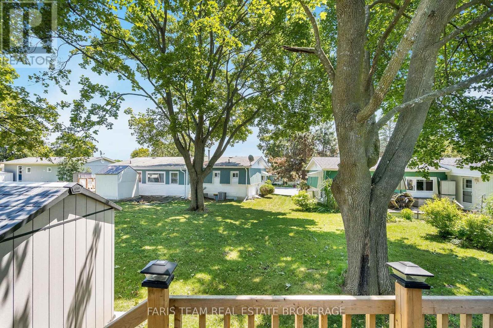 37 HAWTHORNE DRIVE - 25