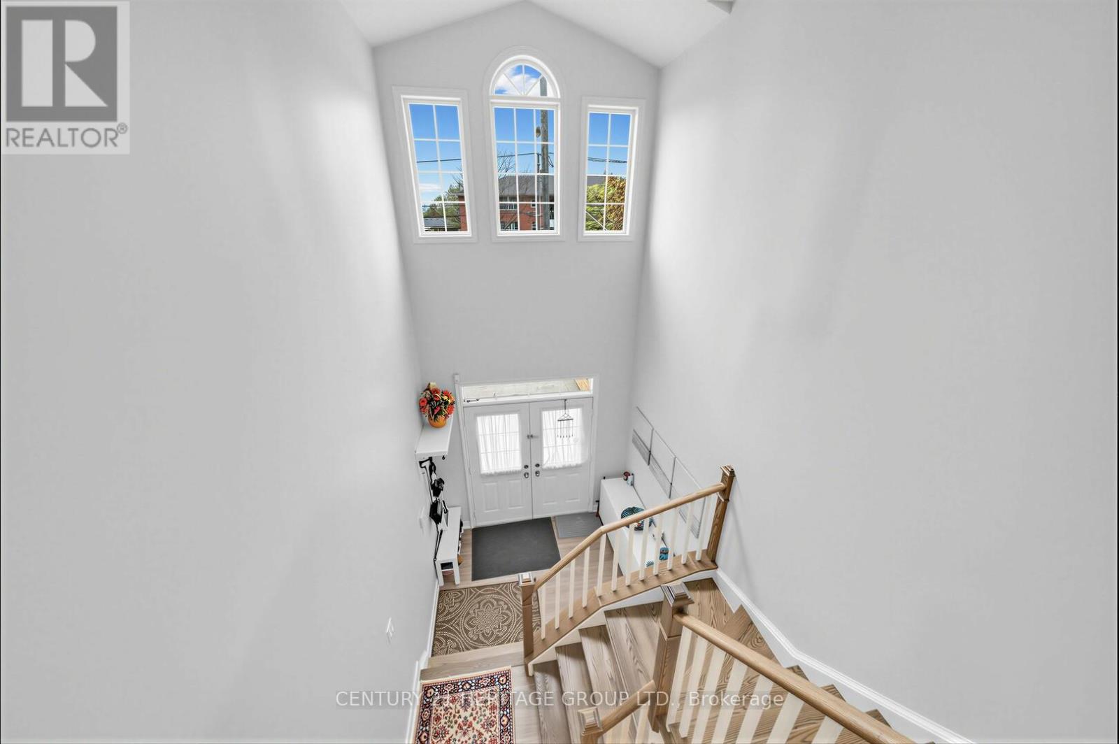 2621A KEELE STREET - 19