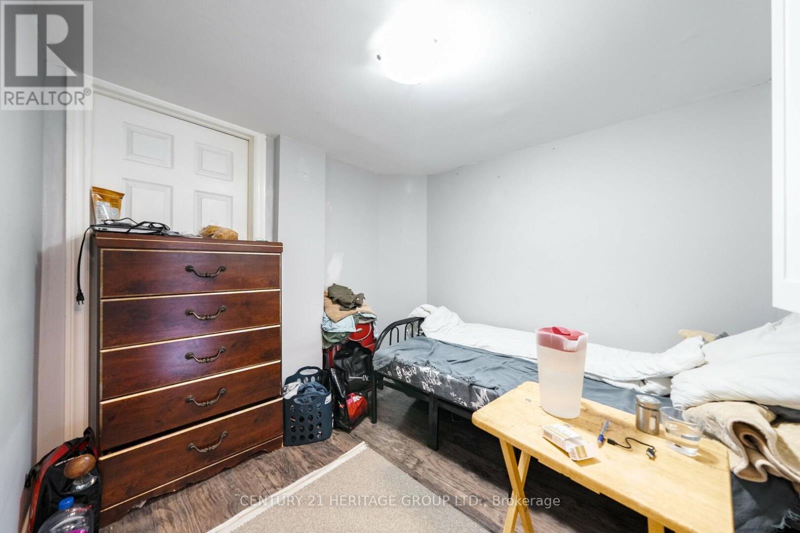 2621A KEELE STREET - 34