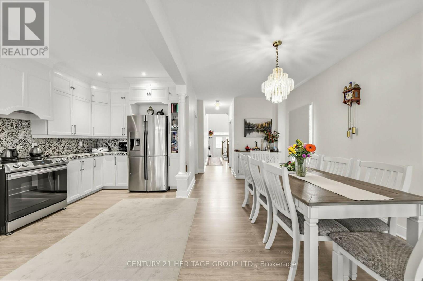 2621A KEELE STREET - 9