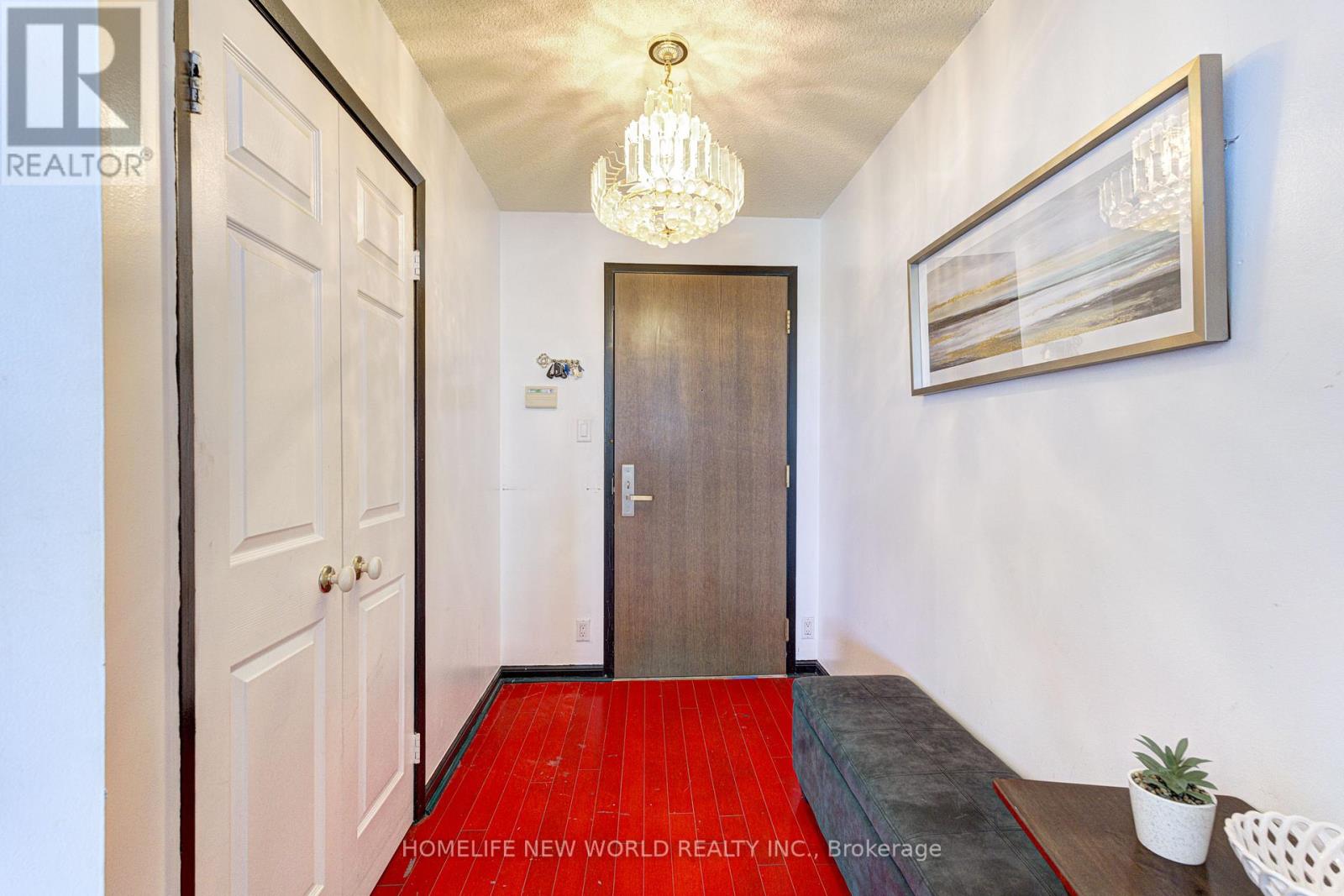 #2704 45 KINGSBRIDGE GARDEN CIRCLE - 10