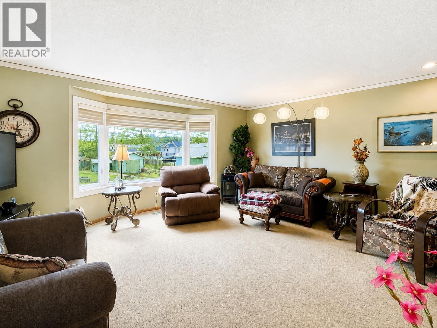 785 IRWIN STREET - 20