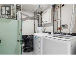 4pc Bathroom - 4210 Richmond Road Sw, Calgary, AB T3E4P3 Photo 27