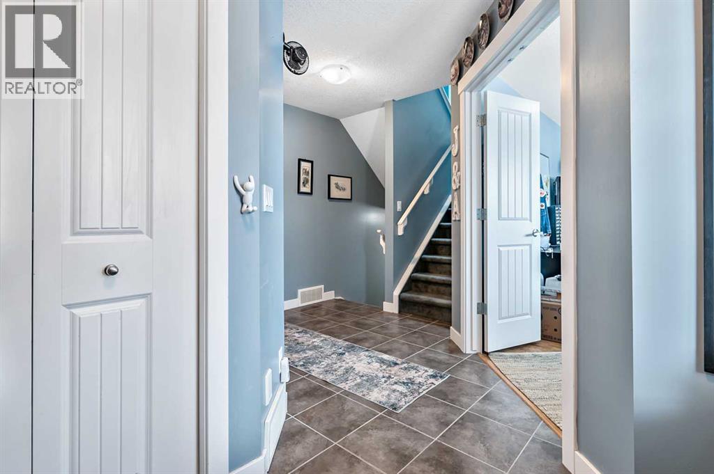 61 Drake Landing Loop, Drake Landing, Okotoks photo 4