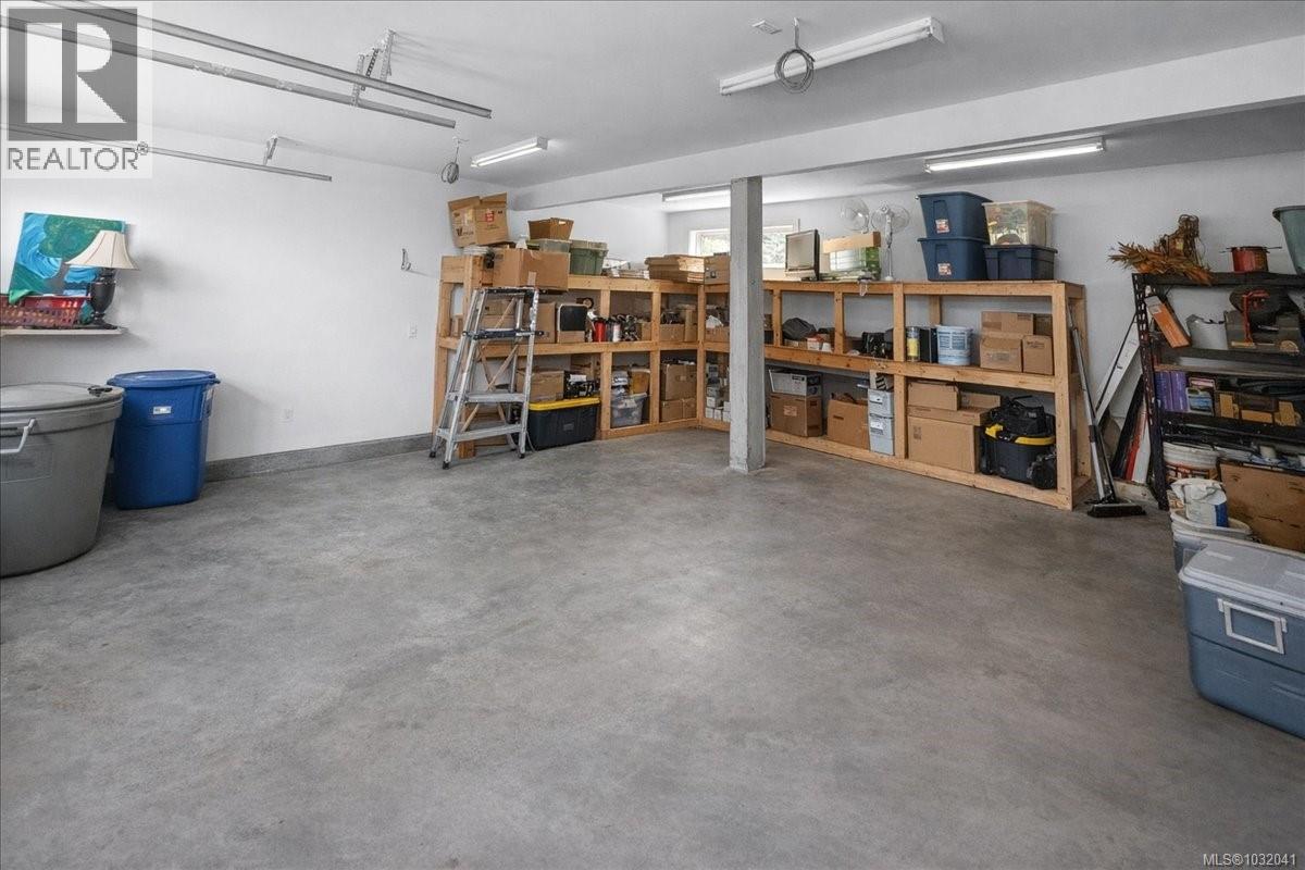 1035 Briarwood Cres - Image 43