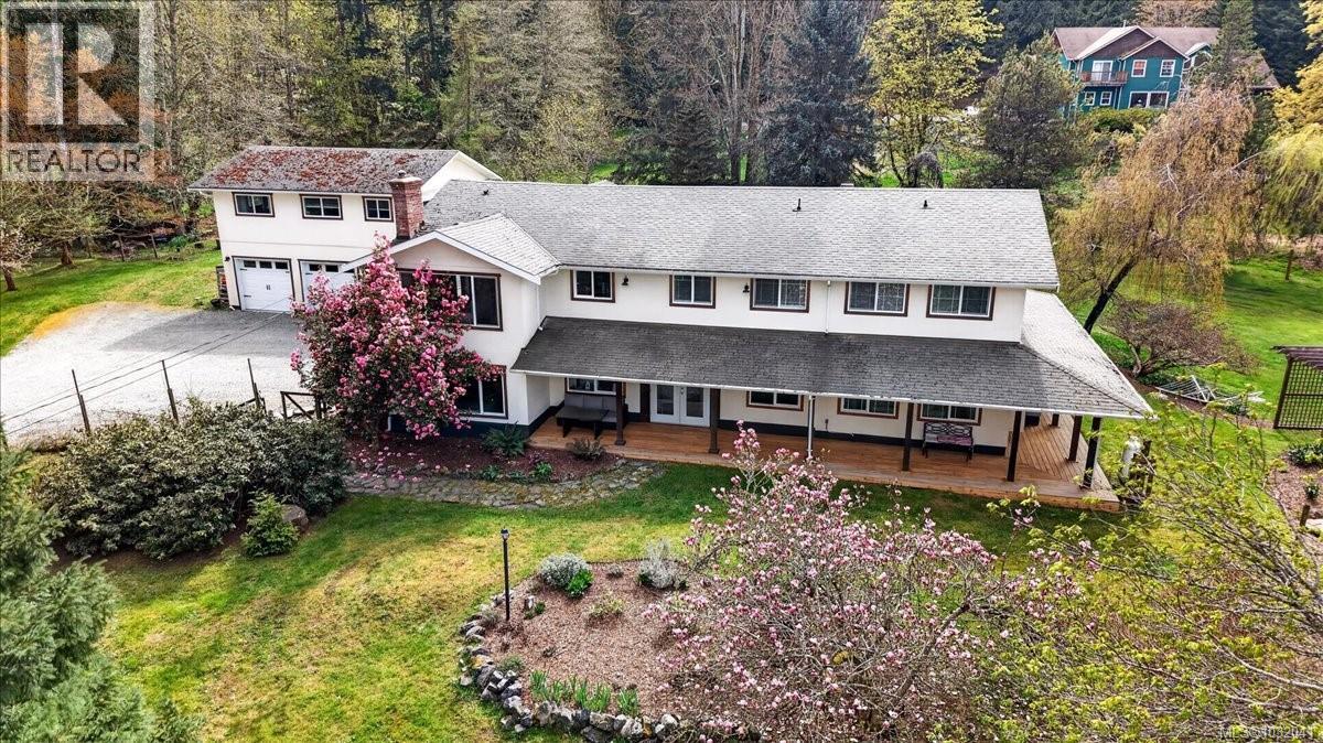 1035 Briarwood Cres - 1