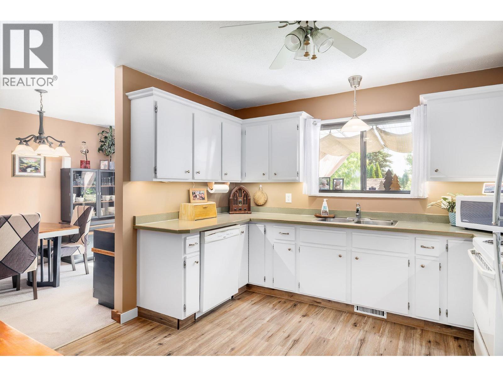  3321 Gates Road, West Kelowna