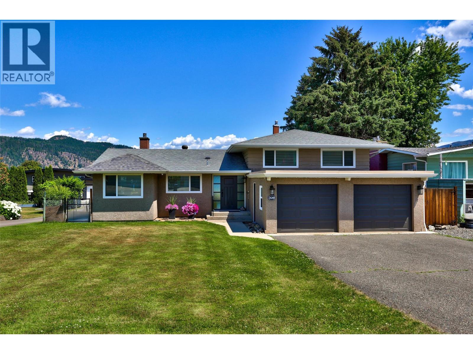 329 & 331 Lakeshore Drive - 58