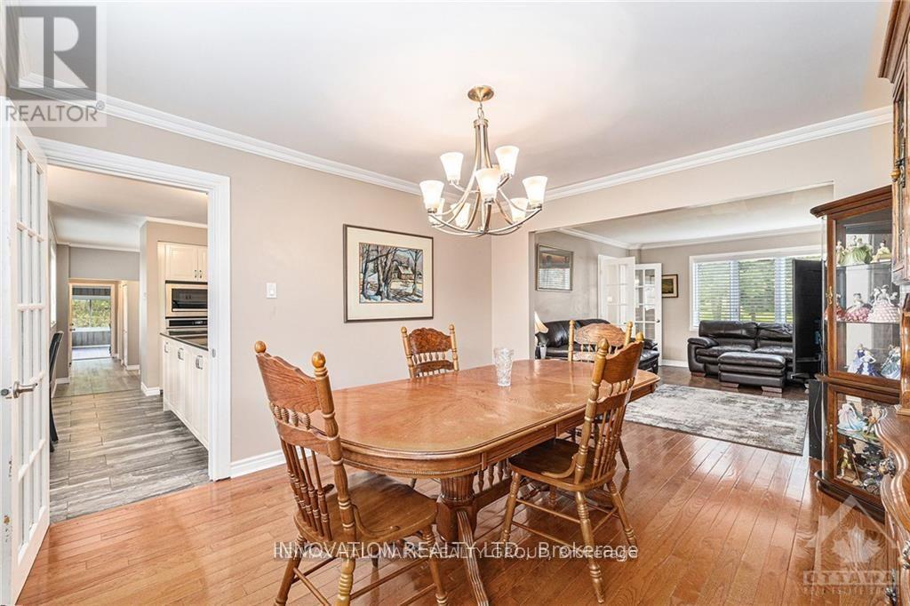 7 GRIERSON LANE - 5
