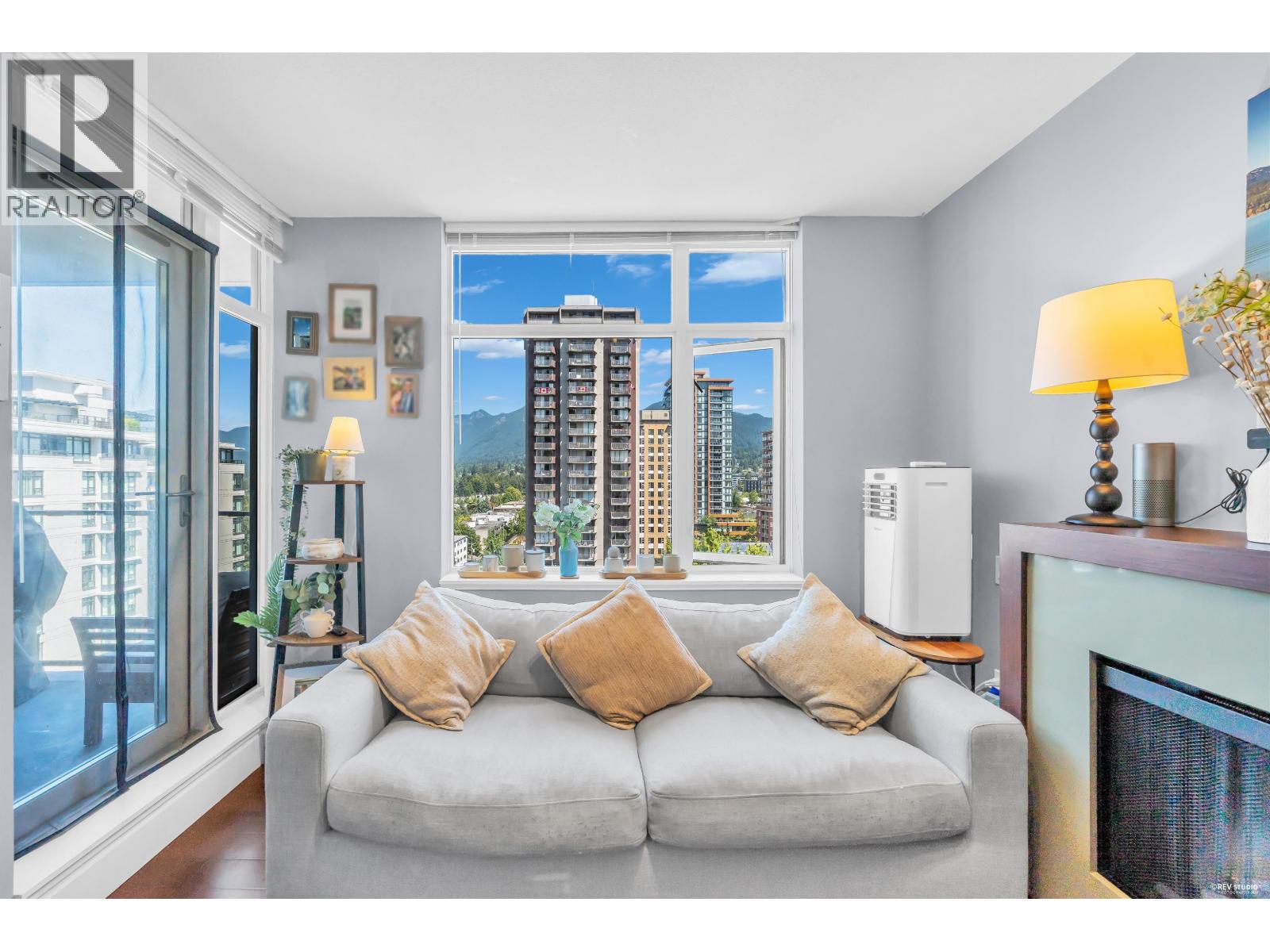 1301 158 W 13 STREET