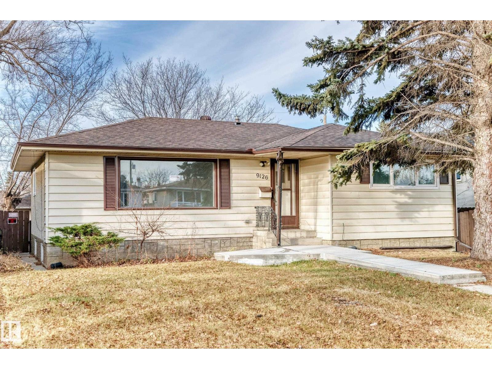 9126 152 St NW - 2