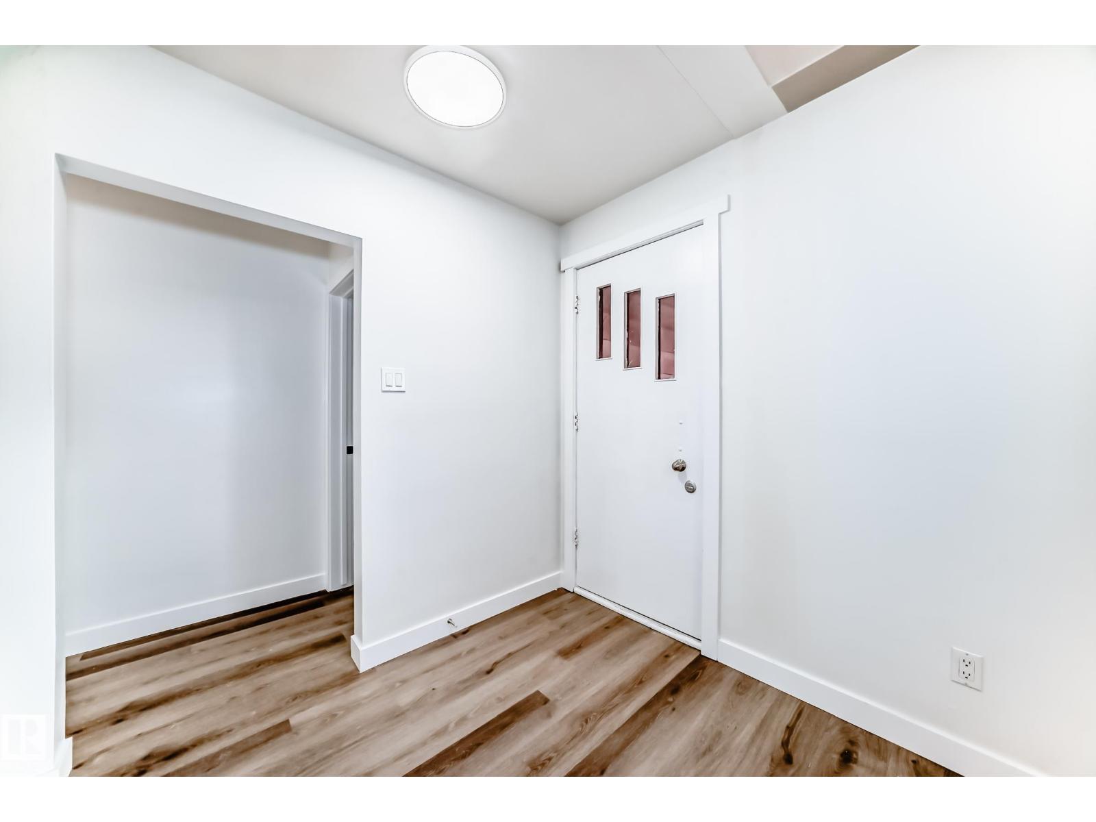 9126 152 St NW - 4