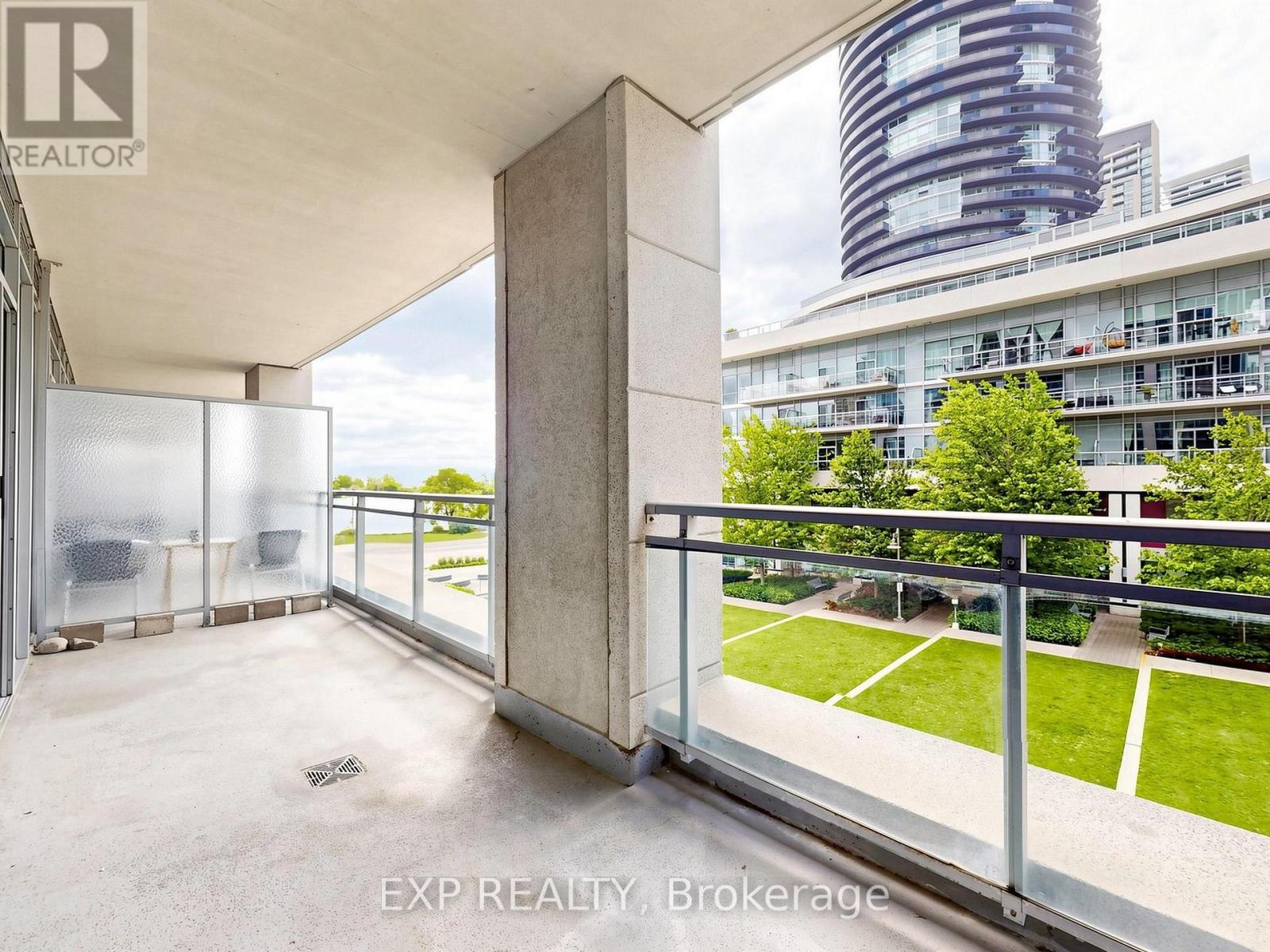 #219 58 MARINE PARADE DRIVE - Image 37