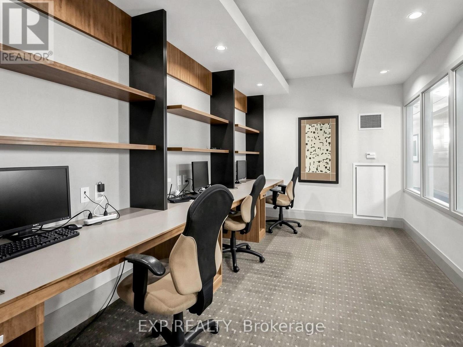 #219 58 MARINE PARADE DRIVE - Image 42