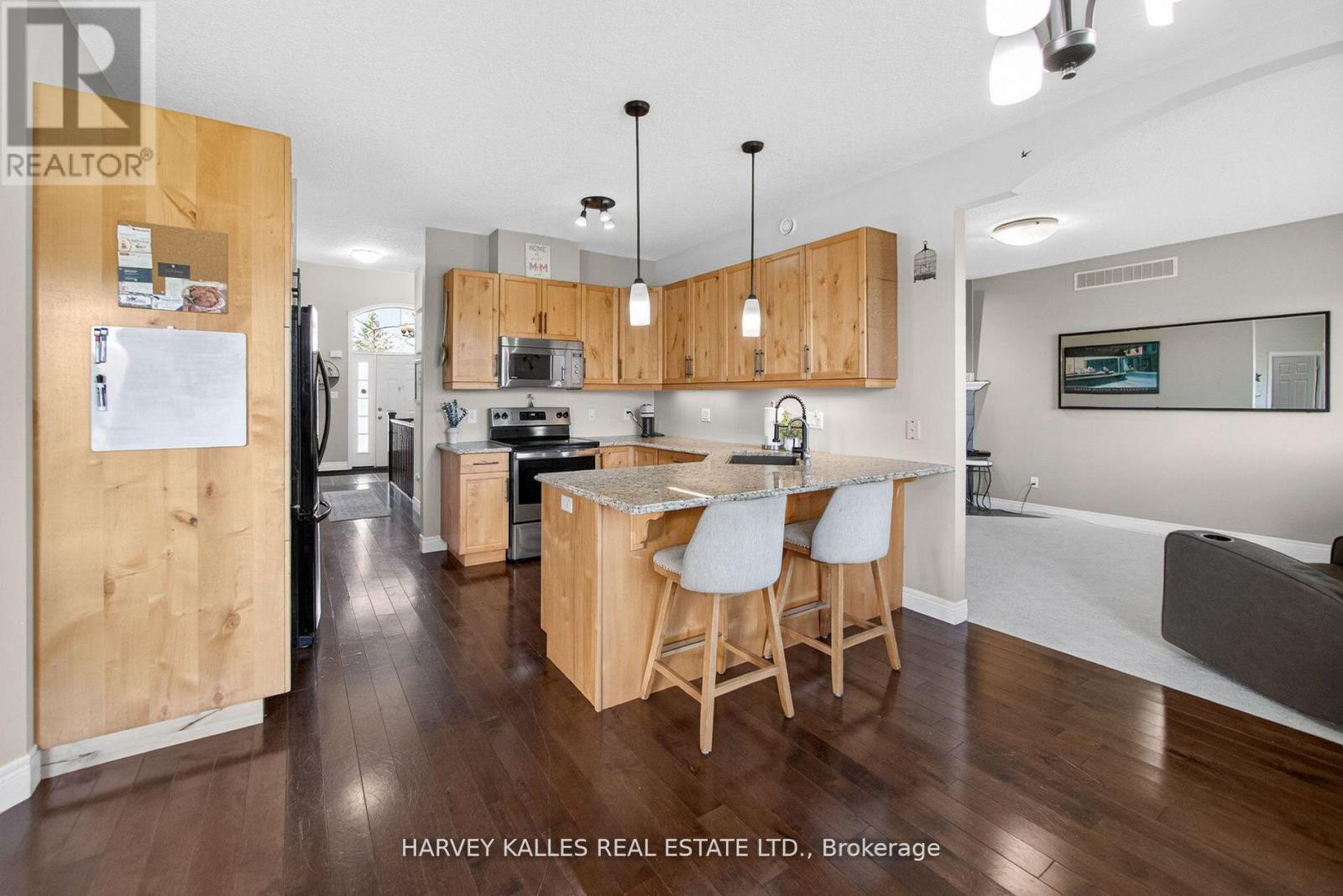 4933 ERAMOSA TOWNLINE N - 19