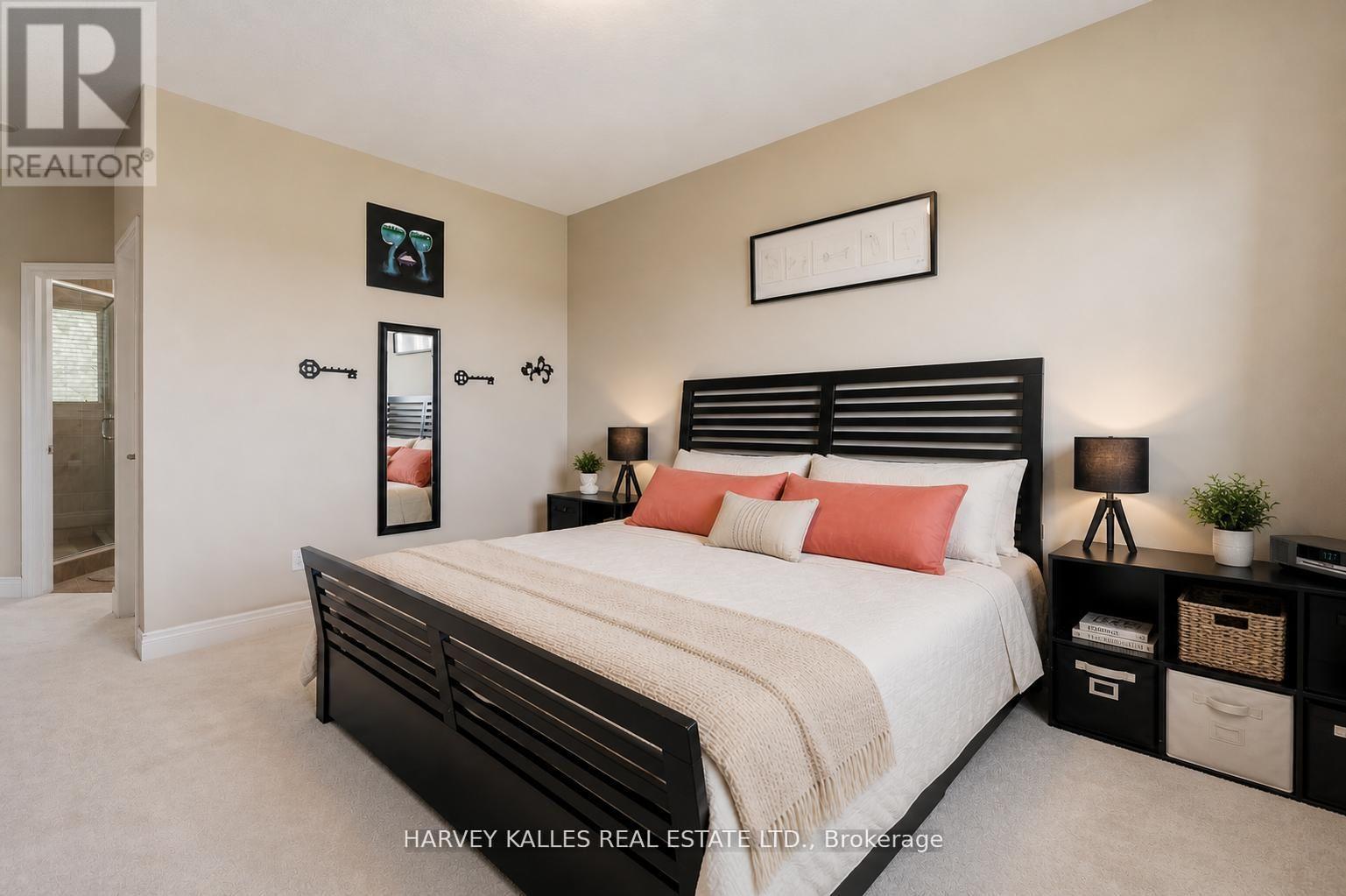 4933 ERAMOSA TOWNLINE N - 35
