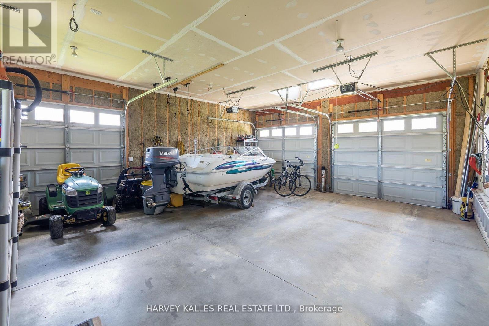 4933 ERAMOSA TOWNLINE N - 45