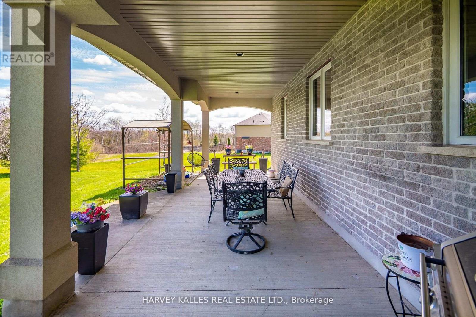 4933 ERAMOSA TOWNLINE N - 47