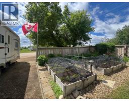 3pc Bathroom - 5001 45 Street, Sedgewick, AB T0B0C4 Photo 12