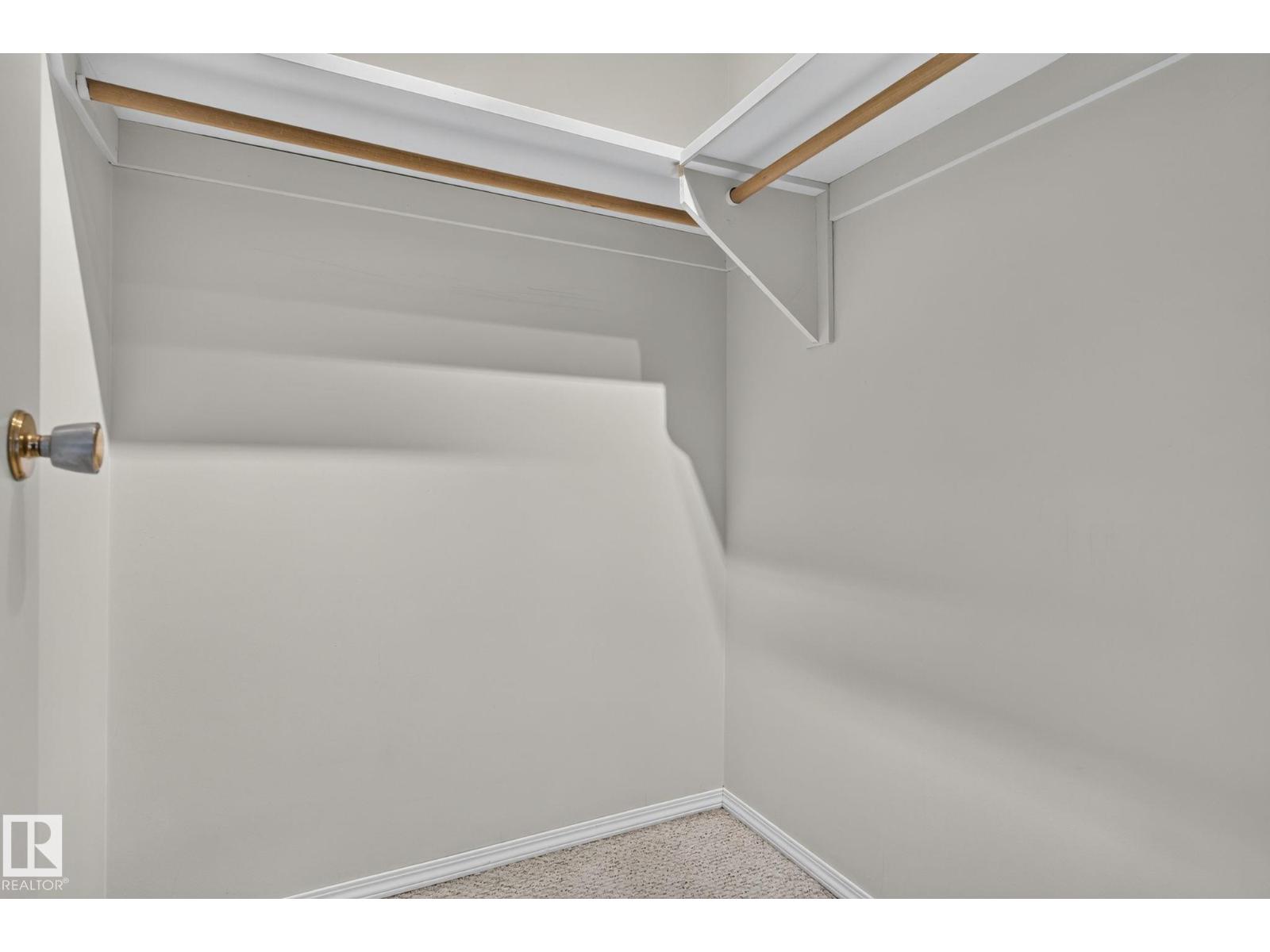 10644 158 AV NW - Image 39