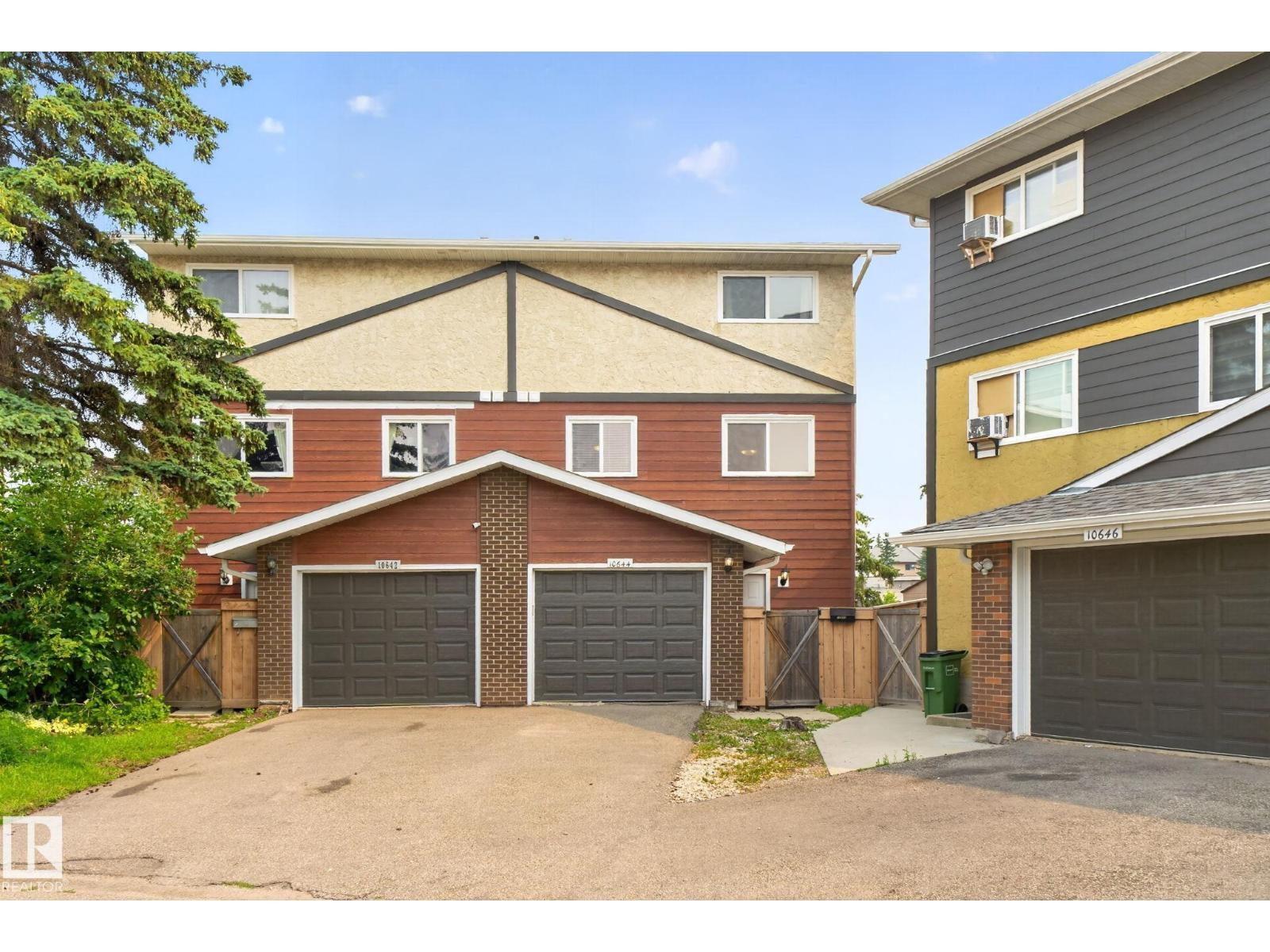 10644 158 AV NW - 53