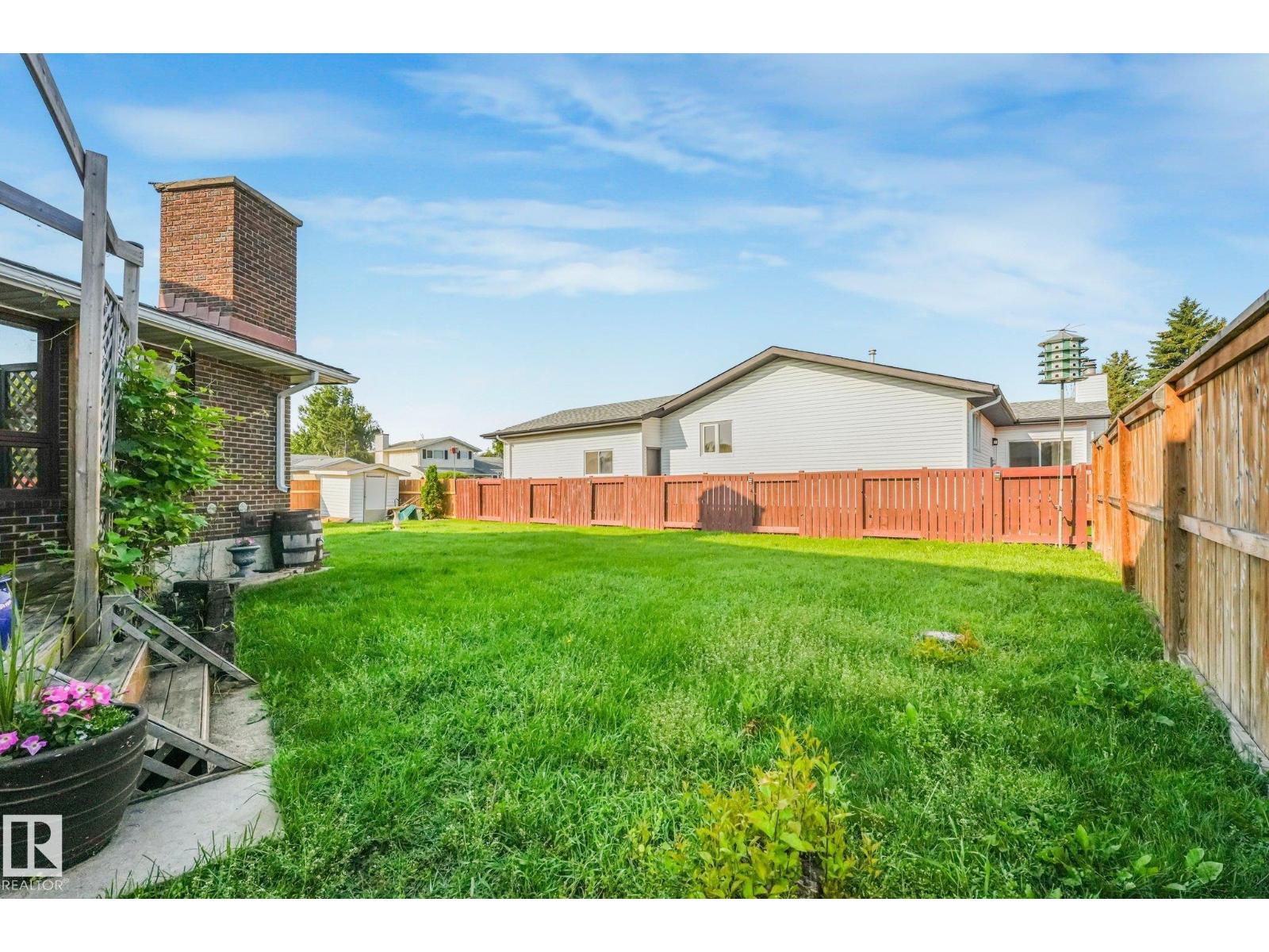 5504 150 AV NW NW - 67