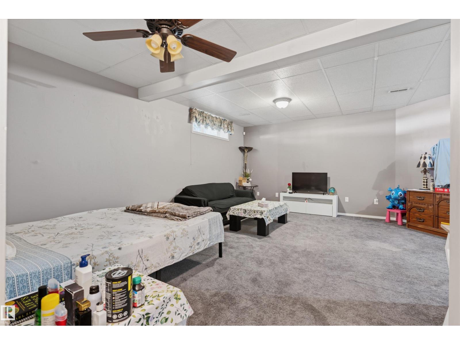 #11 2505 42 ST NW - 17