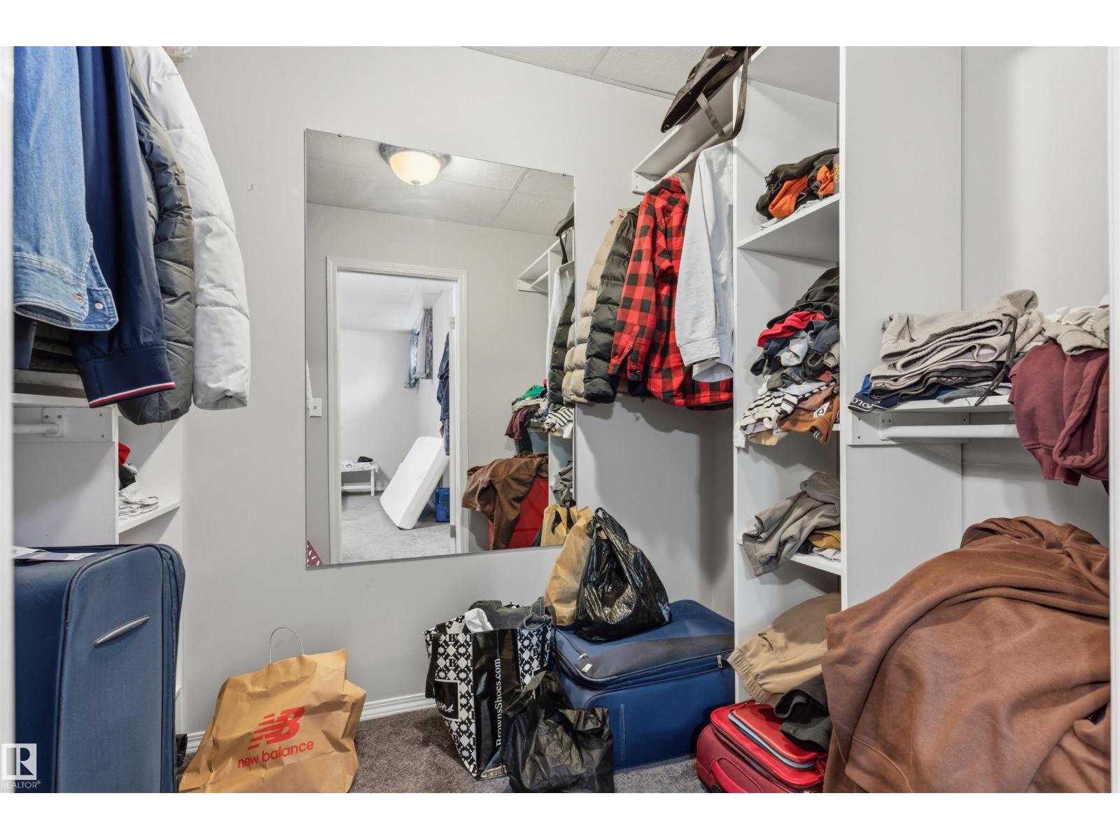 #11 2505 42 ST NW - 23