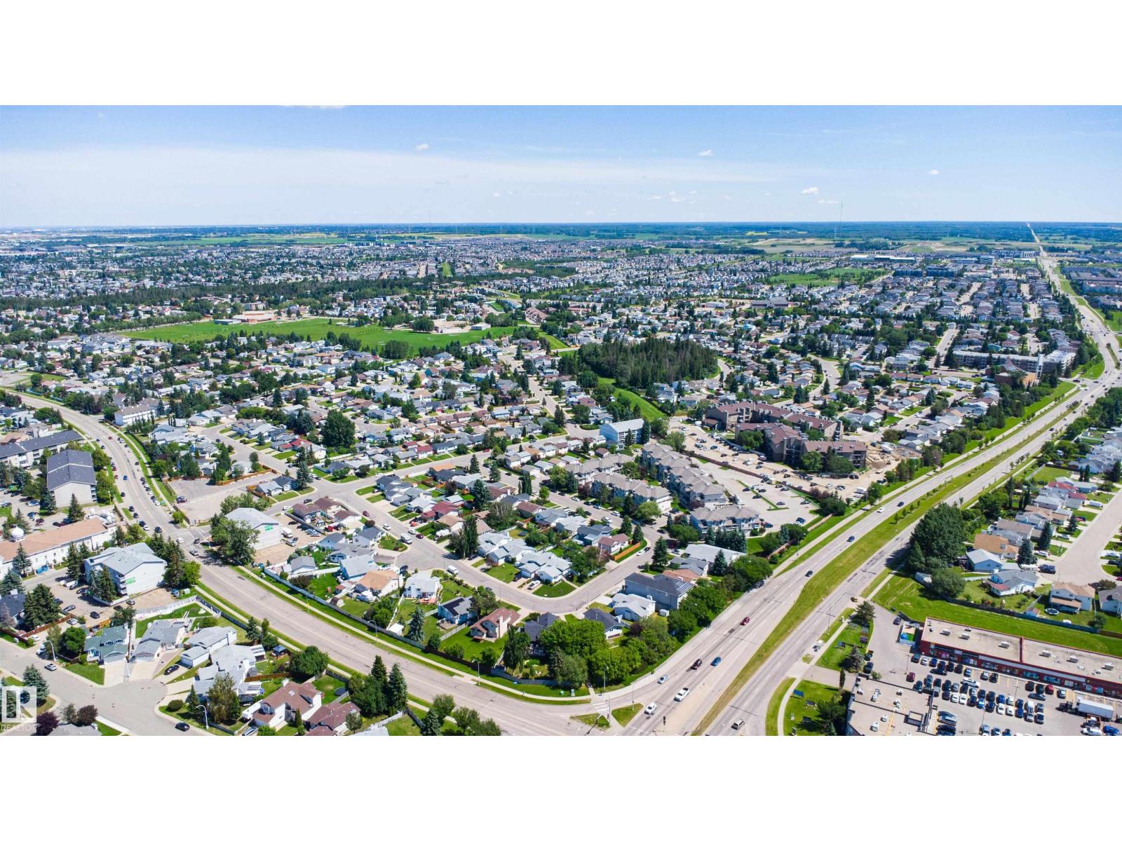 #11 2505 42 ST NW - 28