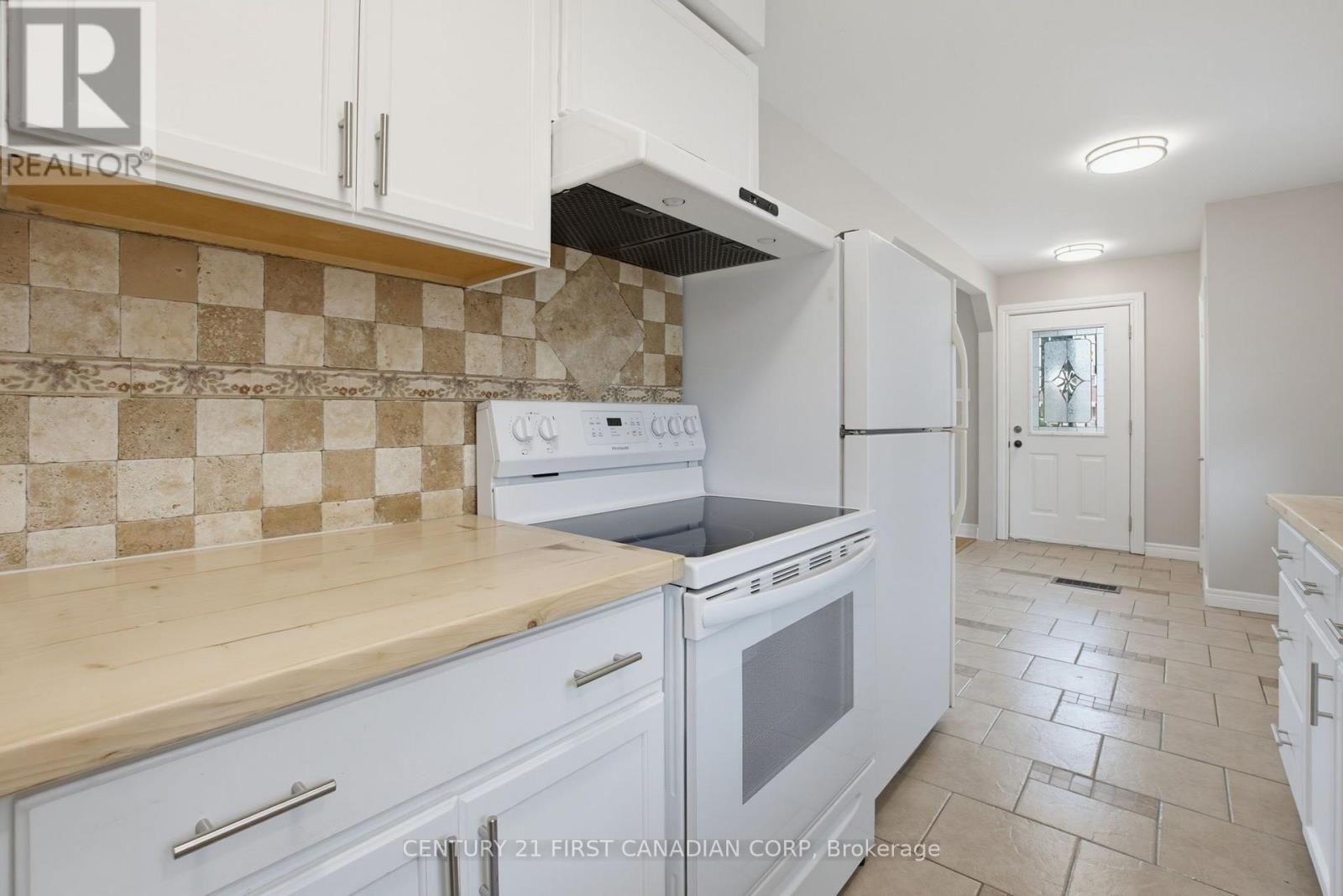 216 WINNIPEG STREET - Image 16