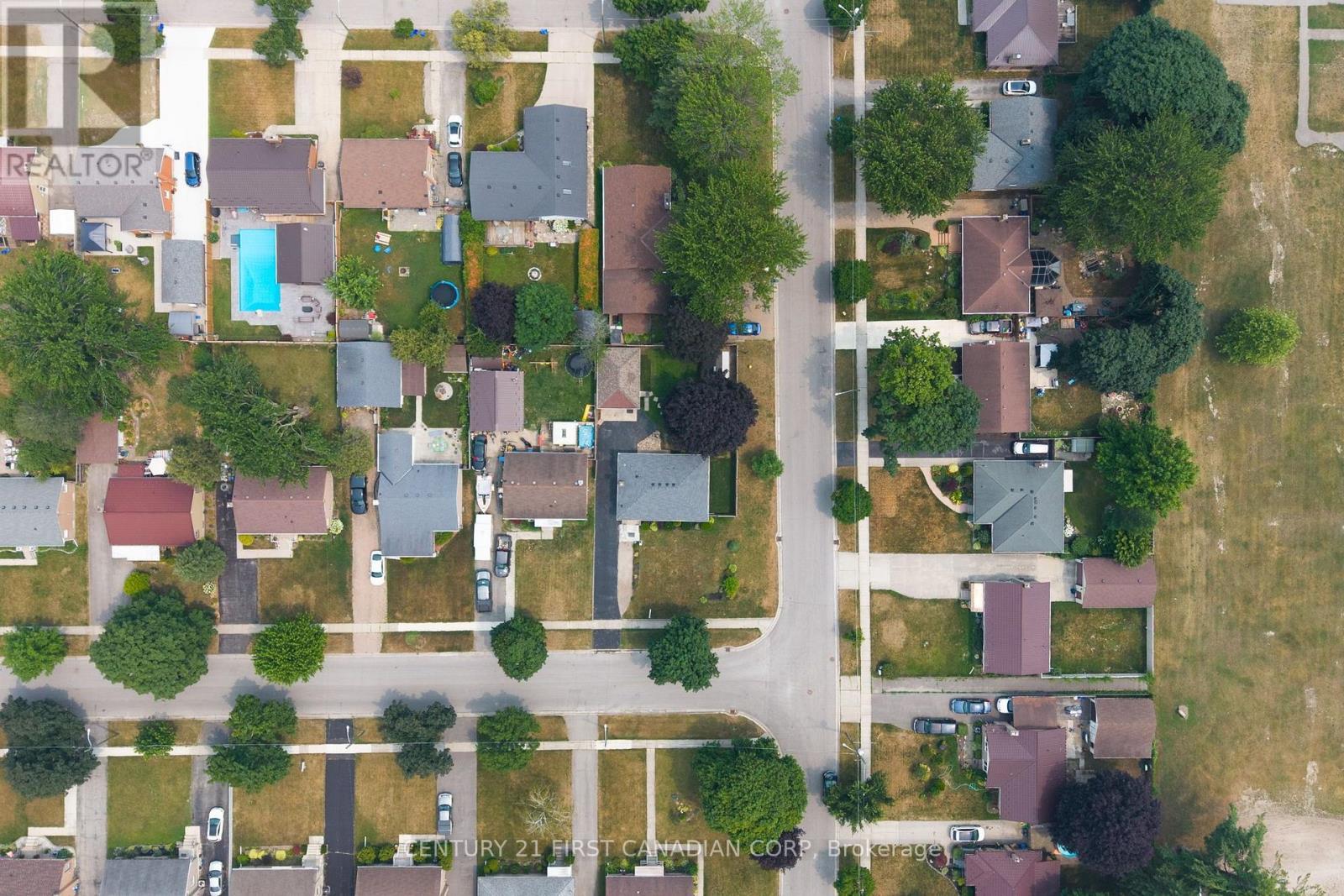 216 WINNIPEG STREET - Image 35