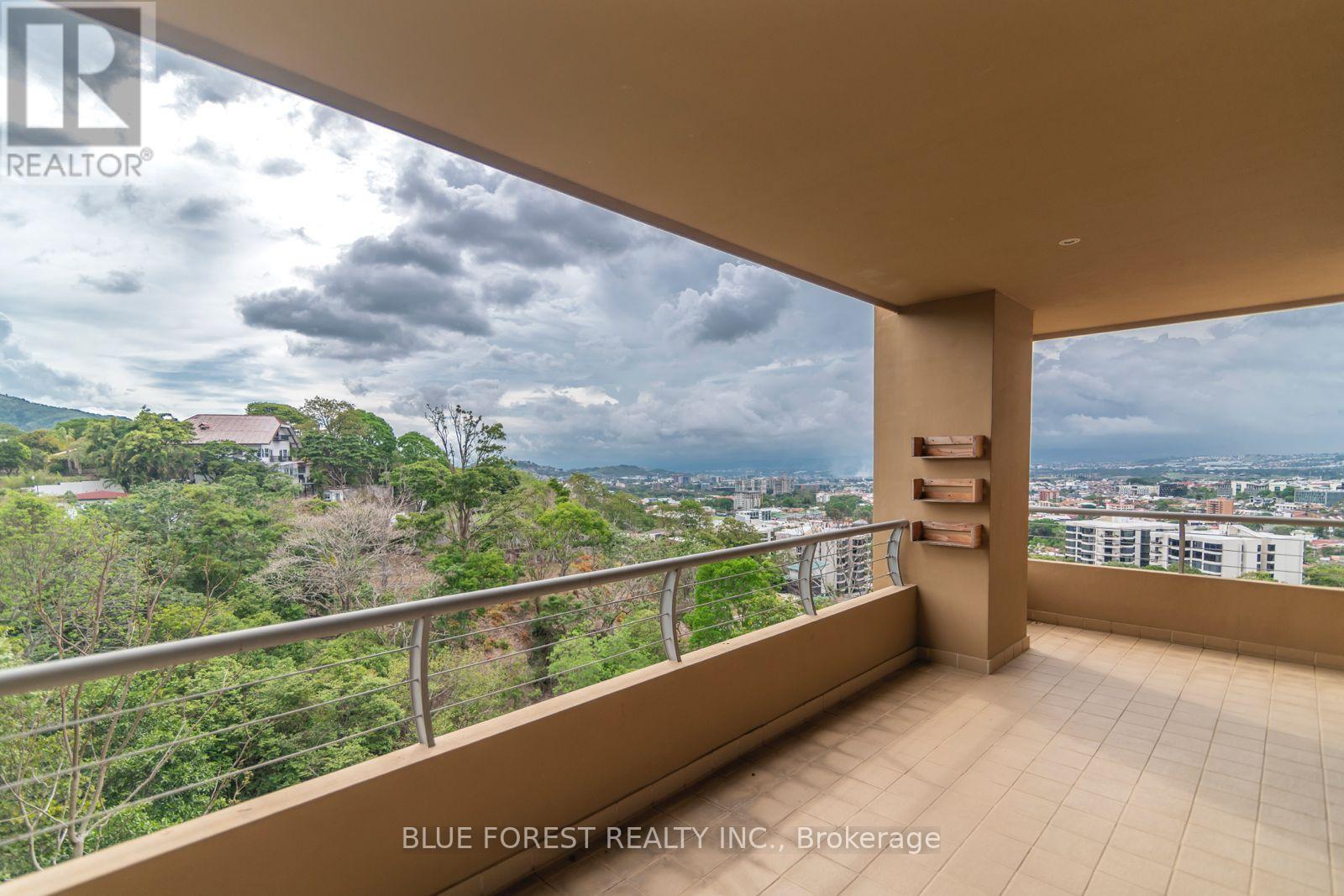 #441 123 PLAZA ROSE STREET - Image 18