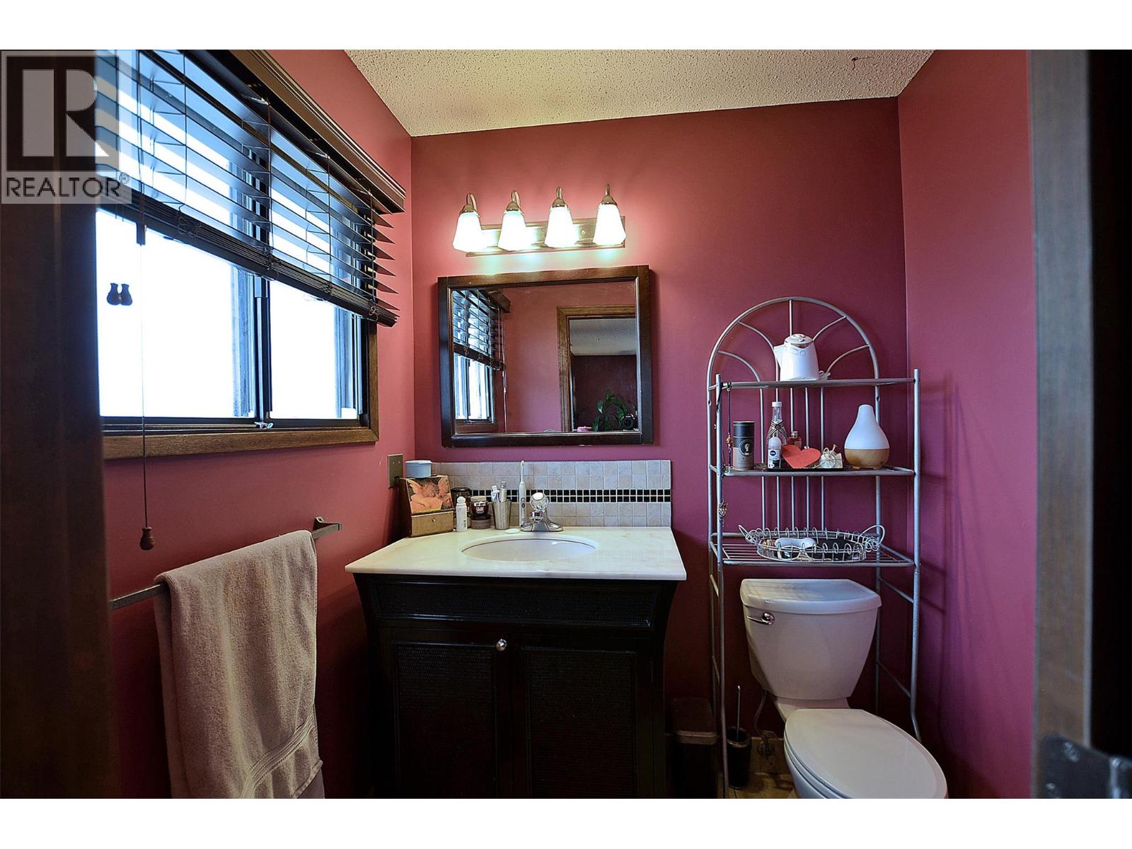 2103 Peters Road - 45