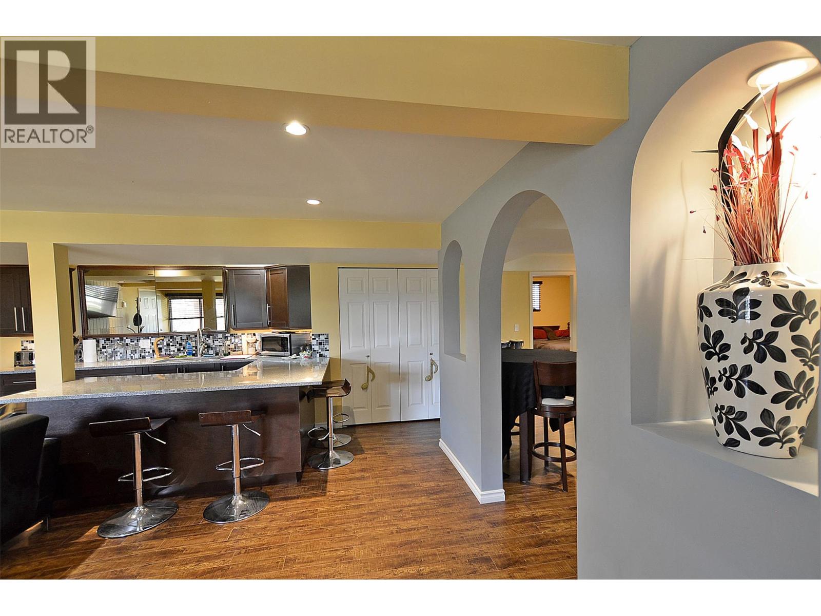 2103 Peters Road - 68
