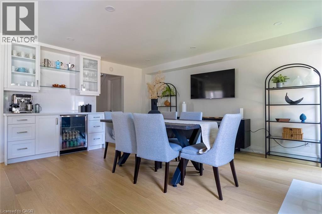 23 AVONMORE Court - 17