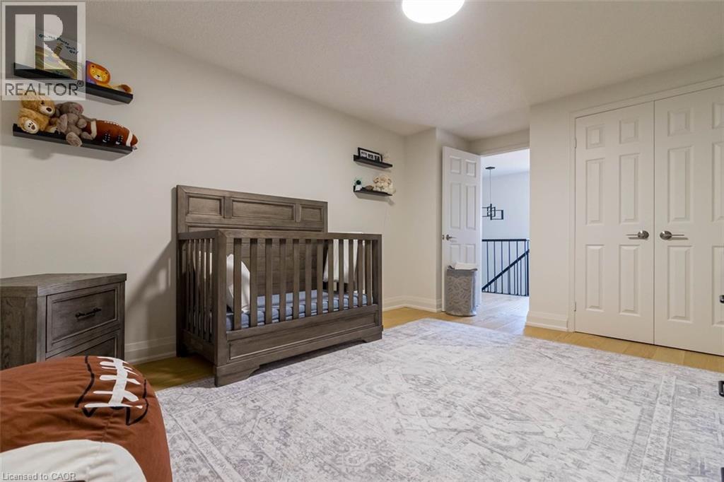 23 AVONMORE Court - 31